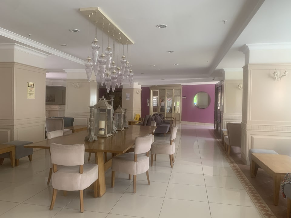 Lobby Club Turtas Beach Hotel