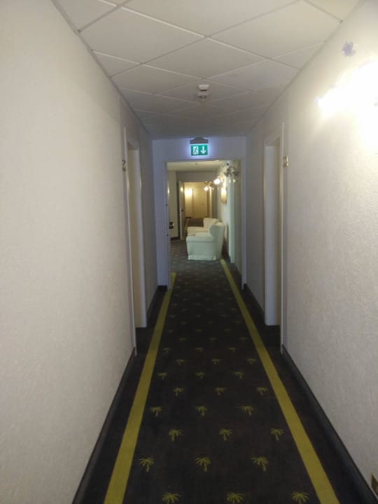 Flur Hotel Cavalieri Palace