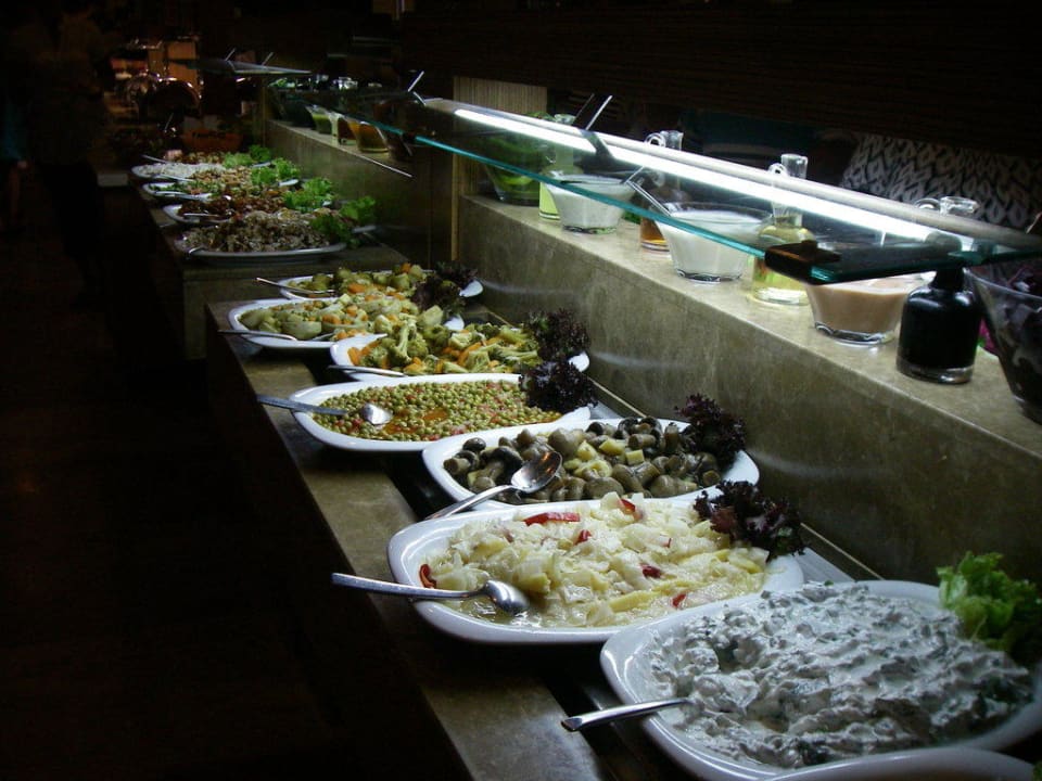 Lecker Saturn Palace Resort Hotel