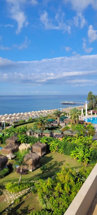 Strand Starlight Resort Hotel