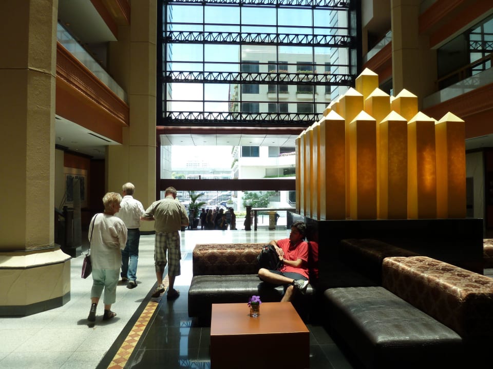 Lobby Grand Mercure Bangkok Atrium