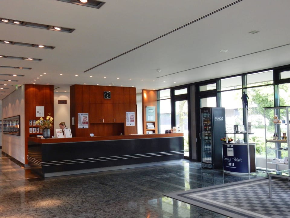Rezeption Dorint Hotel An der Kongresshalle Augsburg