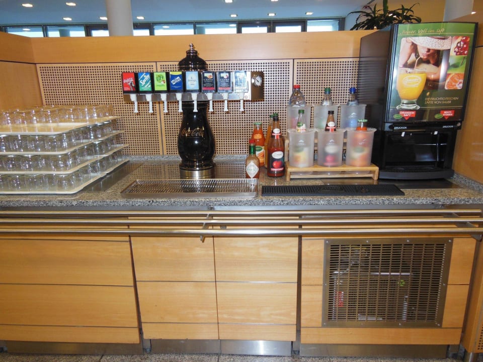 Teilansicht Buffet Akademiehotel Dresden