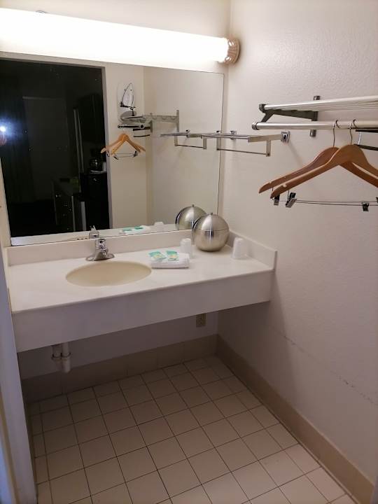 Zimmer Floridian Hotel Of Homestead