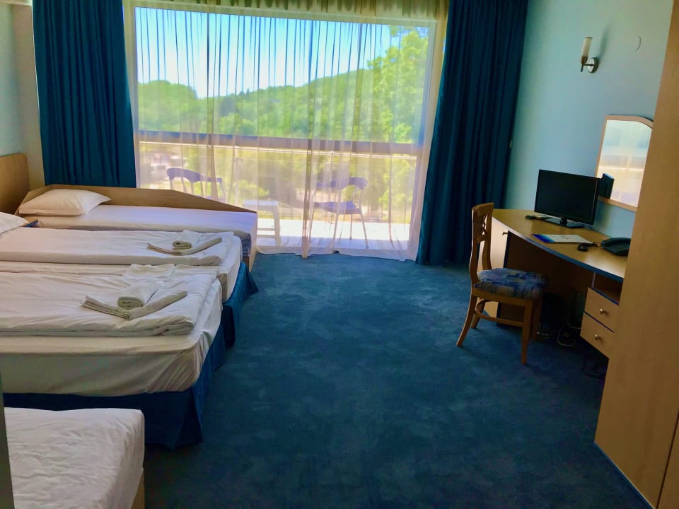 Zimmer Hotel Holiday Park