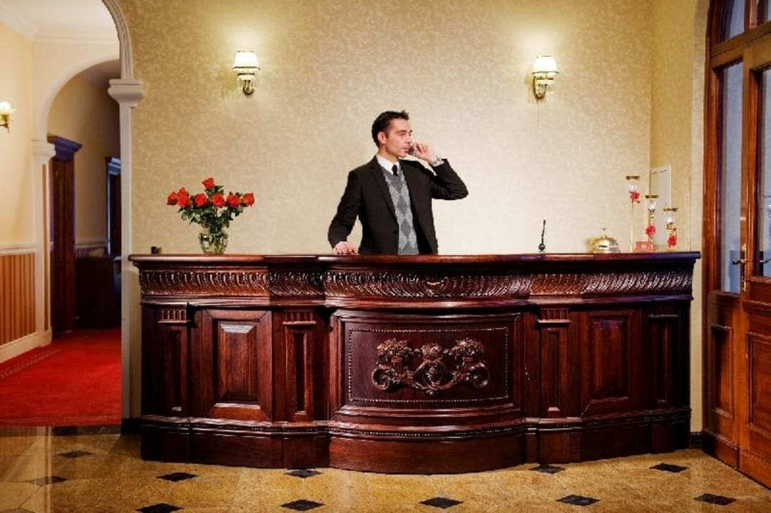 Recepcja Apartments Pałac Margot