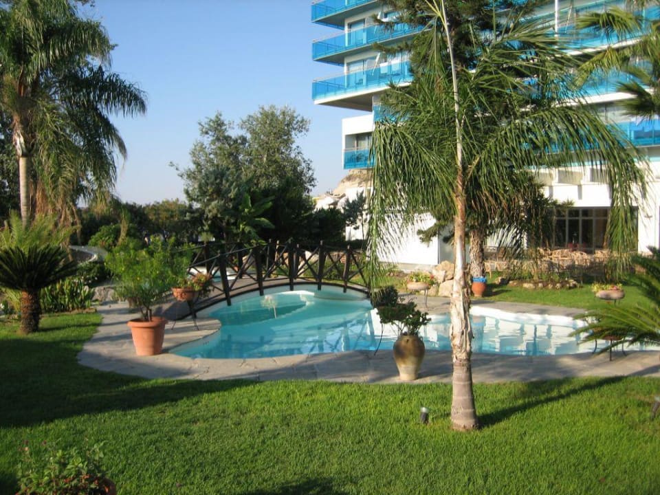 Gartenanlage Hotel Calypso Beach