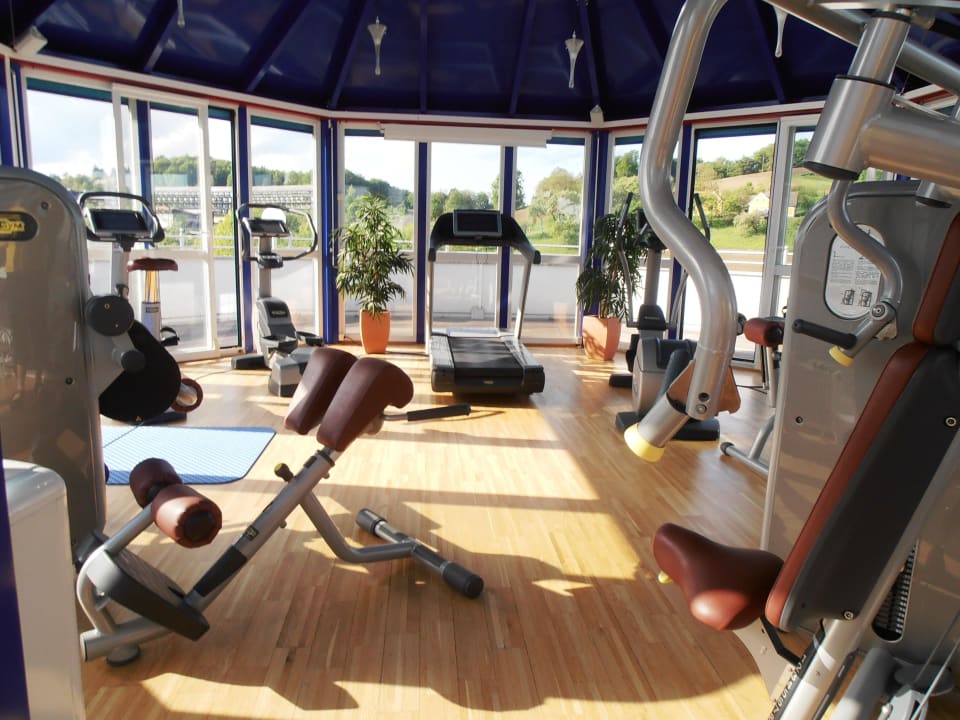 Fitnessstudio "am Dach" mit tollem Panoramablick Hotel Albizia