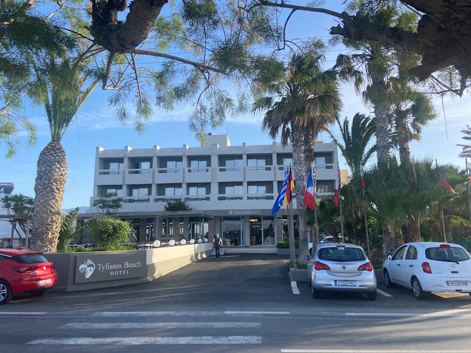 Außenansicht Tylissos Beach Hotel