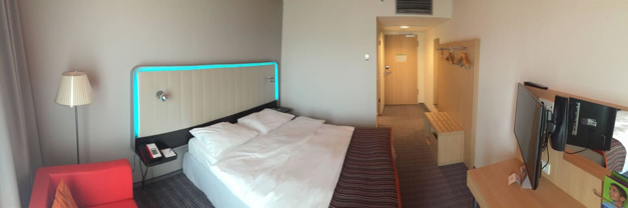 Zimmereinblick Park Inn by Radisson Frankfurt Airport