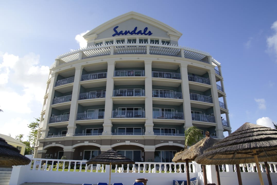 Haupthaus Sandals Royal Bahamian