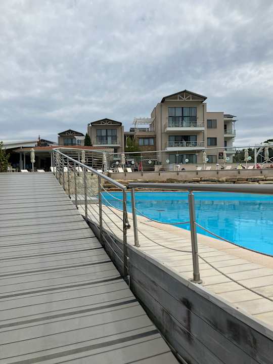 Pool Istion Club & Spa