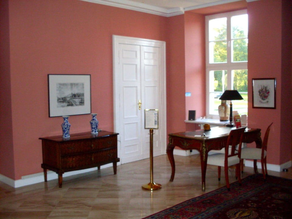 Eingangsbereich / "Rezeption" Hotel Schloß Wedendorf