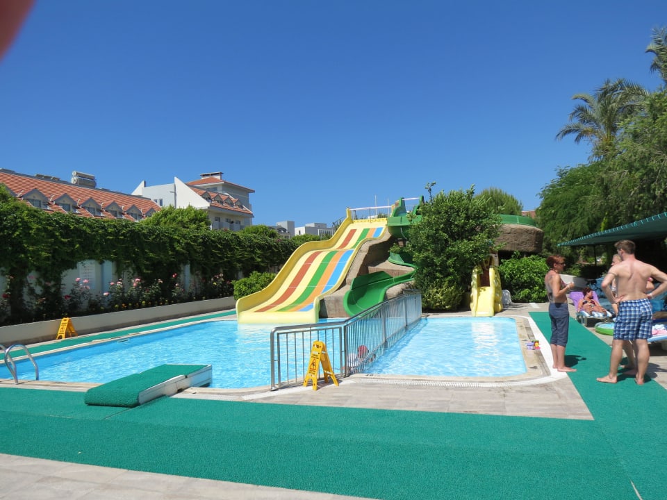 Rutsche für die Kinder Side Breeze Hotel