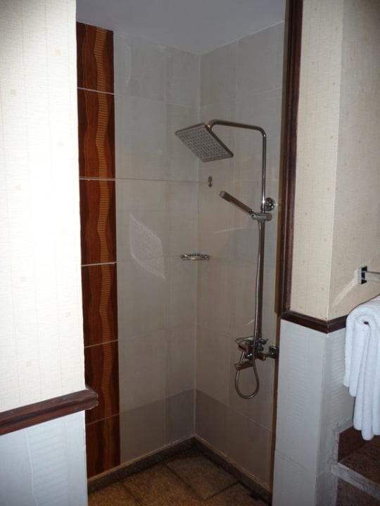 Dusche 400 Zimmer Pickalbatros Alf Leila Wa Leila Resort - Neverland Hurghada