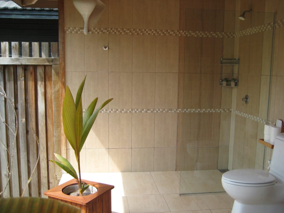 Bad, offen Kuredu Island Resort & Spa