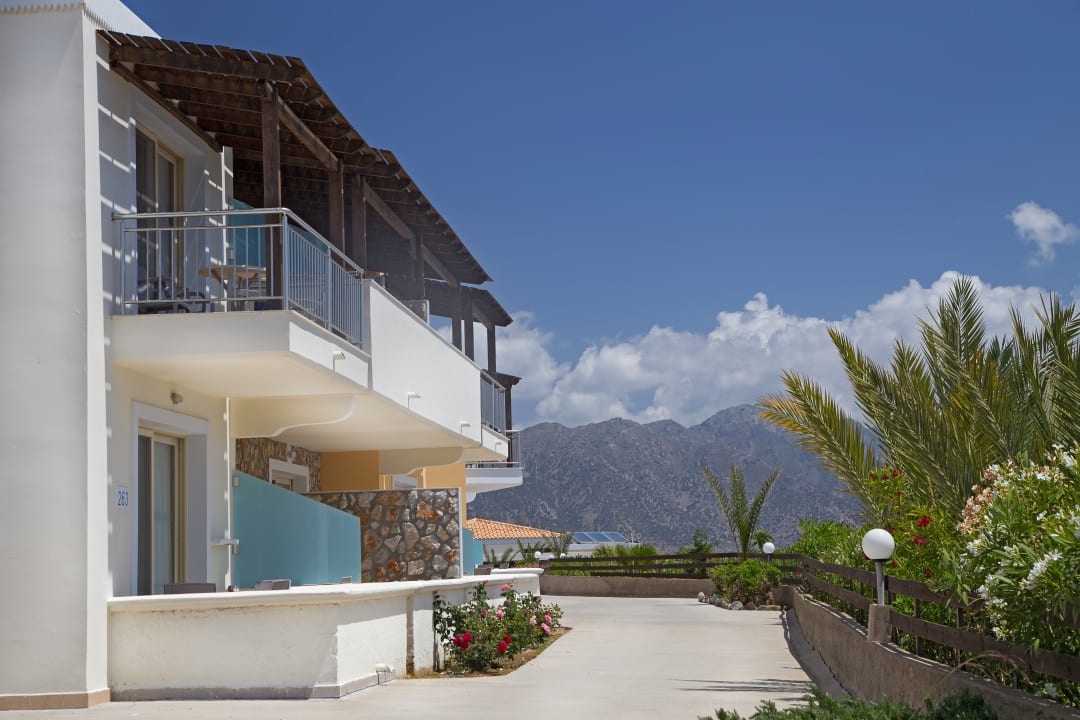 Außenansicht Grand Blue Beach Hotel