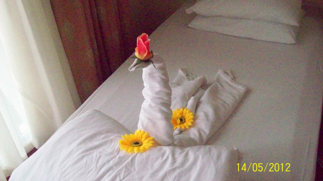 Immer nett gestaltete Betten Aska Hotel Just in Beach