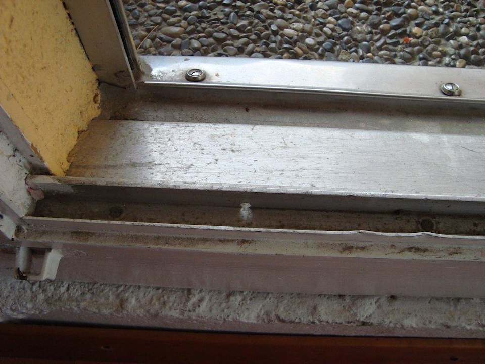 Dreckige Balkontüre Badehotel Salina Maris – Wellness & Vintage