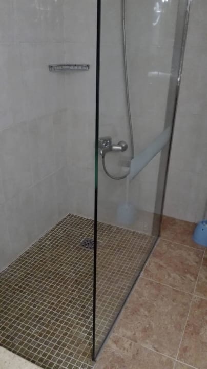 Das 'neue' Duschbad Hotel Floresta