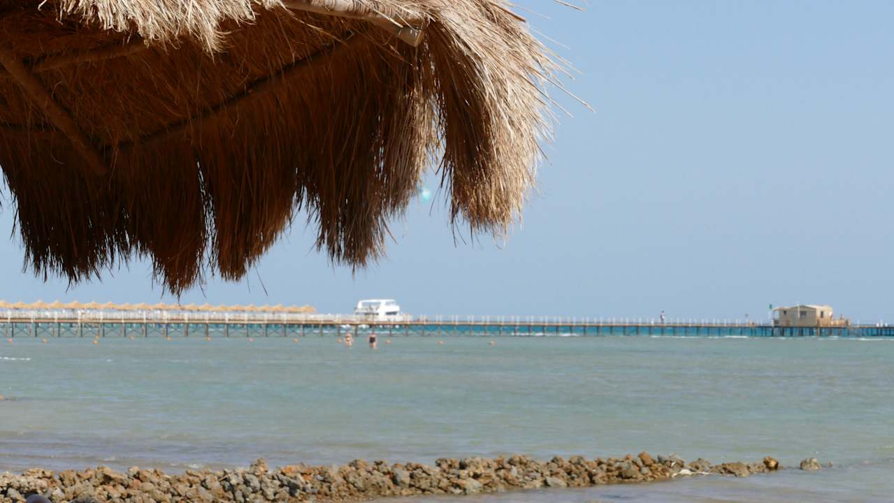 Strand Hotel Caves Beach Resort (Adults Only)