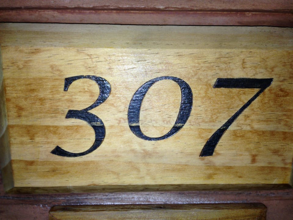 Zimmernummer Meeru Maldives Resort Island