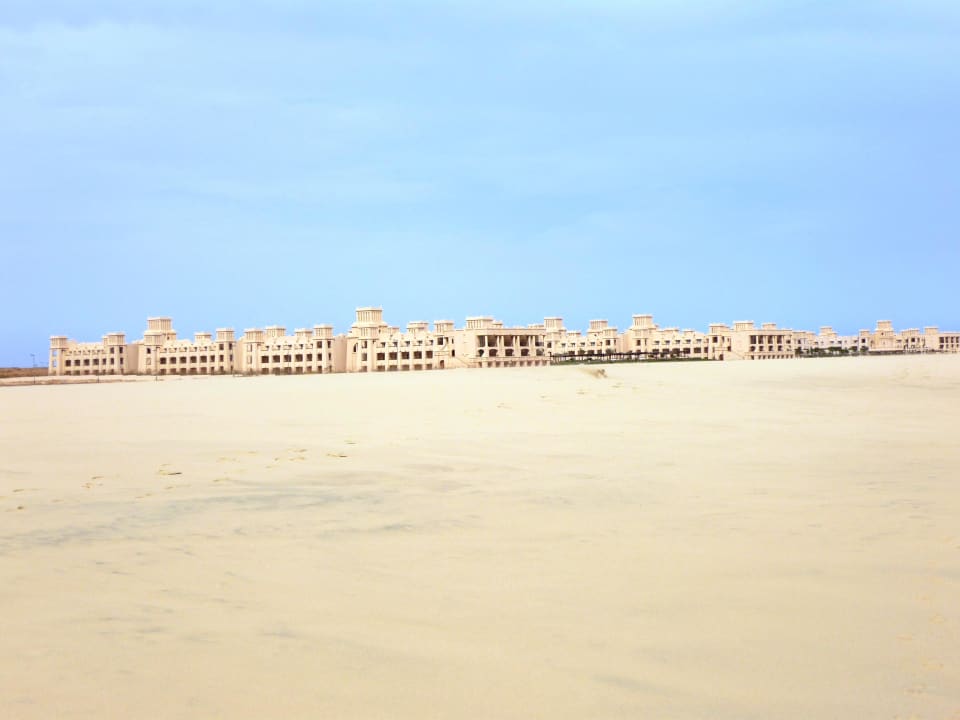 Hotel vom Strand gesehen Hotel Riu Touareg