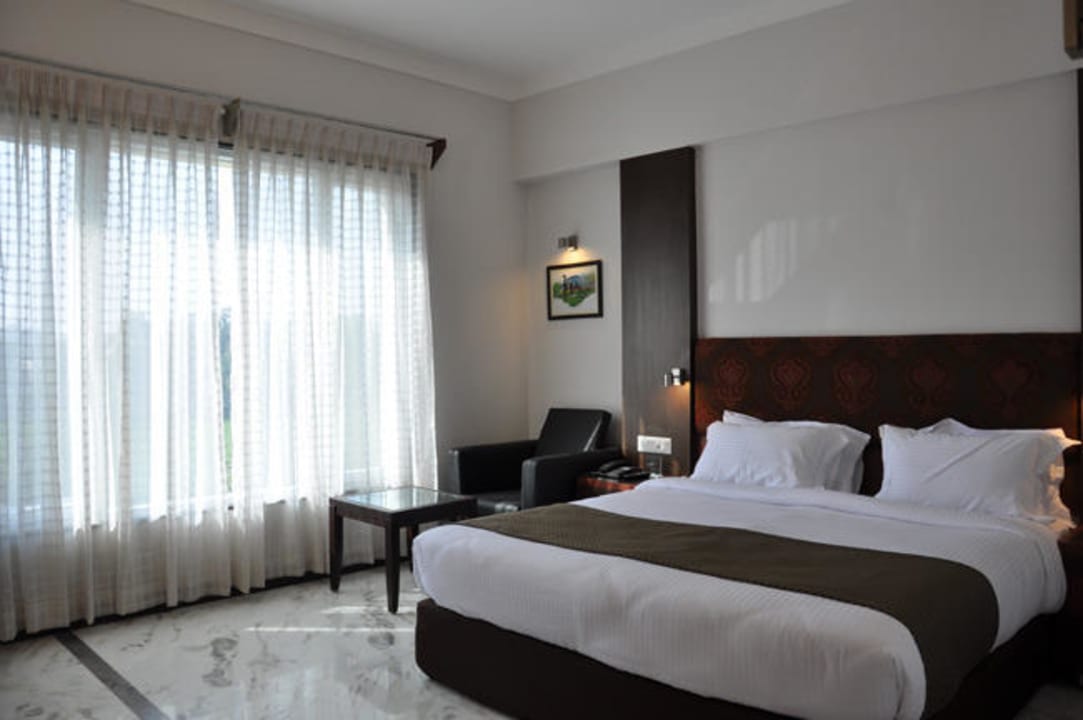 Royal room Hotel Amantra Comfort