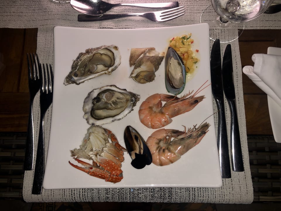 Gastro Lily Beach Resort & Spa