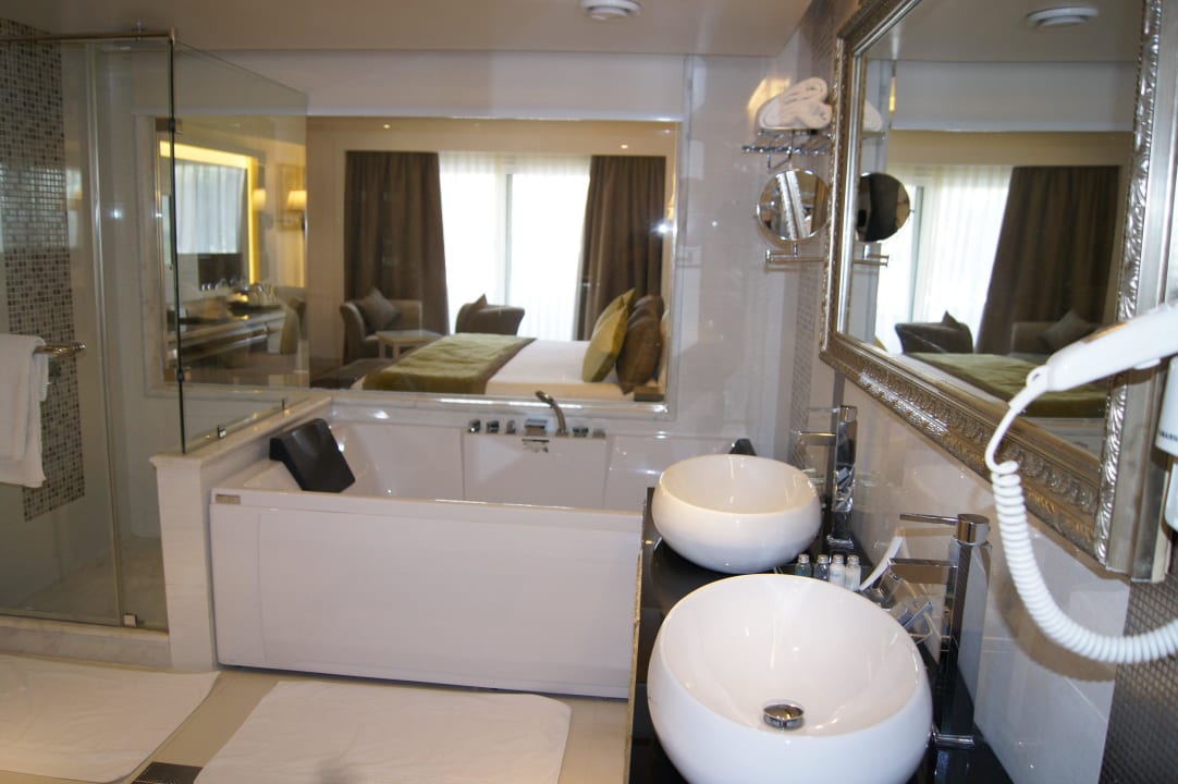 Badezimmer  Premier Le Reve Hotel & Spa