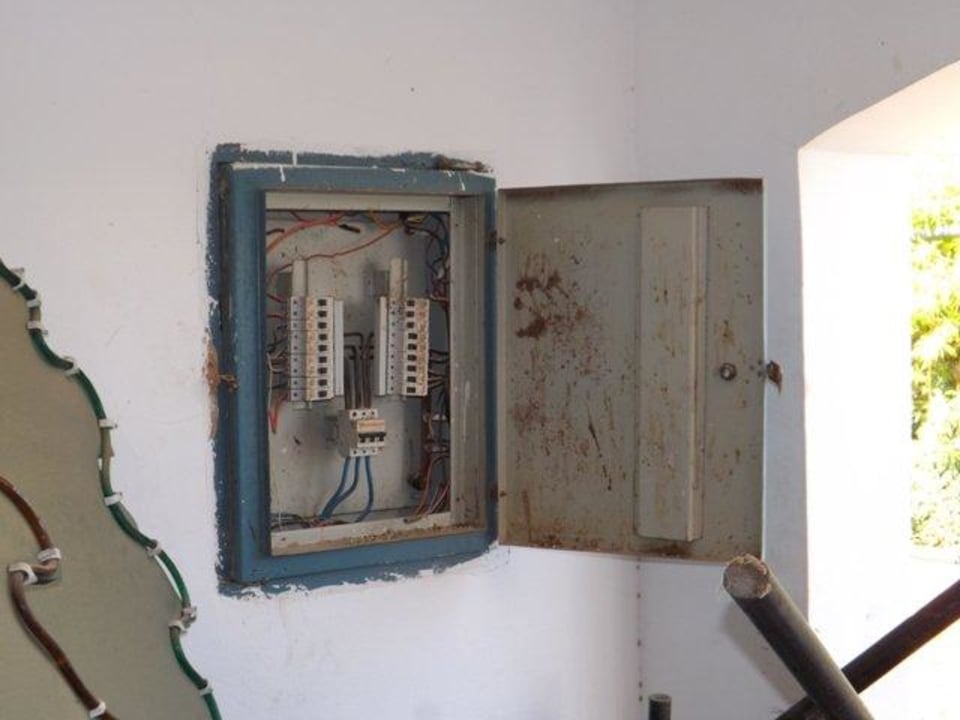 Freie Stromverteiler  Lotus Bay Beach Resort