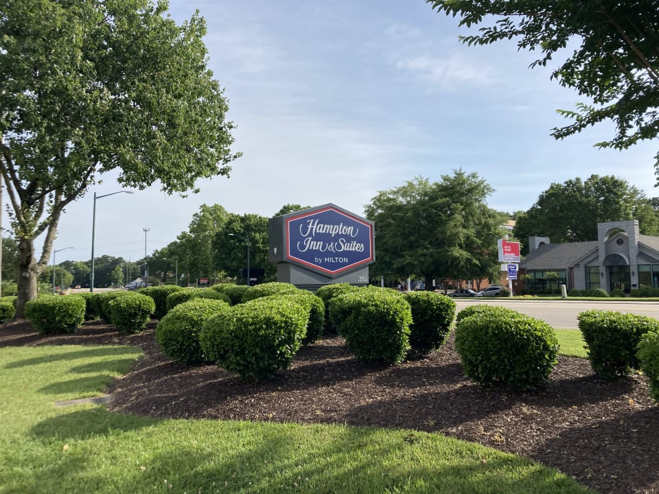 Außenansicht Hampton Inn & Suites Williamsburg-Richmond Rd.