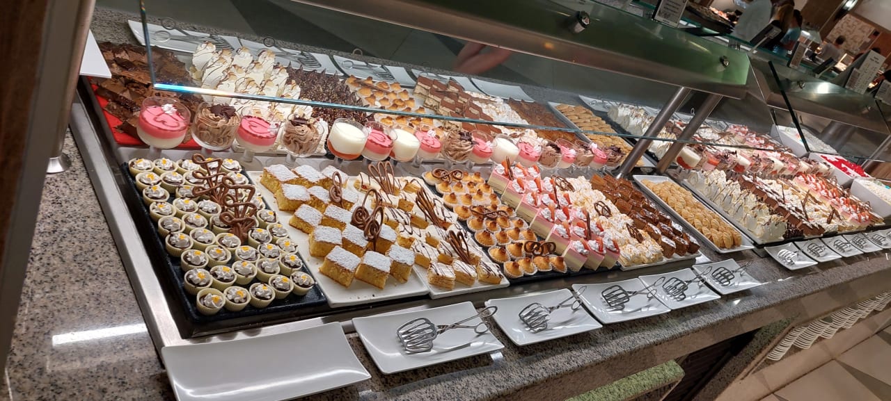 Gastro Hotel Riu Karamboa