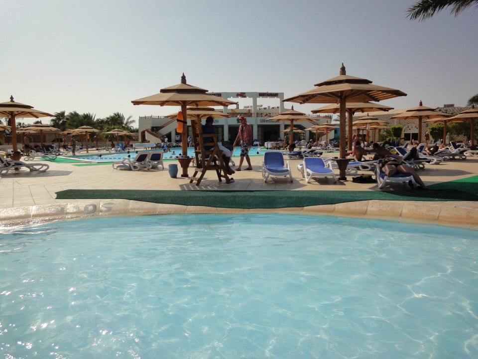 2. Pool vom Aladdin Aladdin Beach Resort