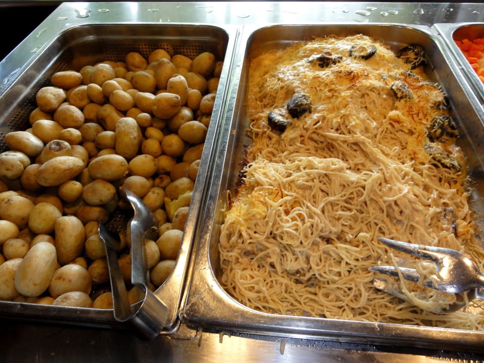 Impressionen vom Büffet Alua Suites Fuerteventura