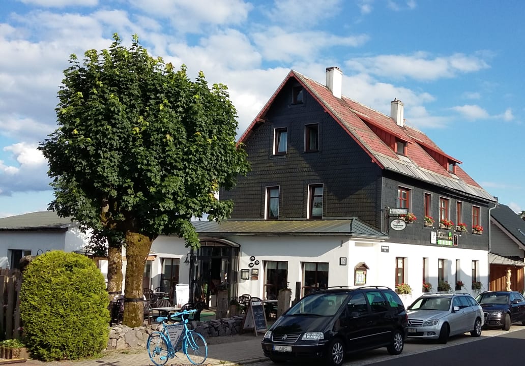 Außenansicht Gasthaus Waldfrieden