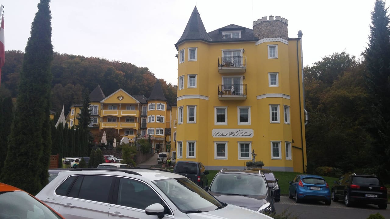 Haupteingang Schlössl Hotel Kindl