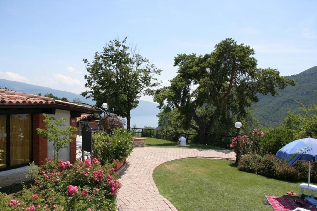 Blick von der Poolbar Residence La Quiete