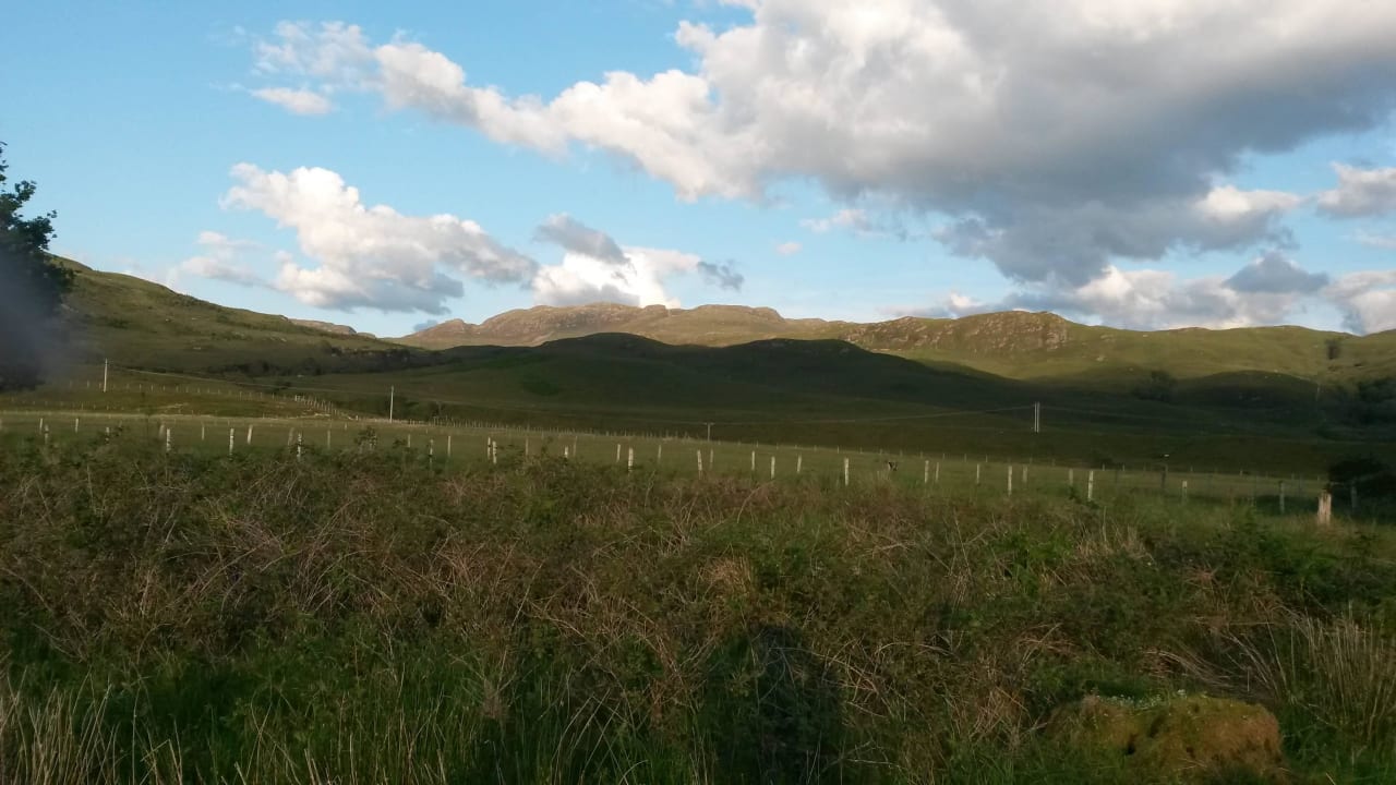 Kurz hinter dem Hotel The Strathcarron Hotel