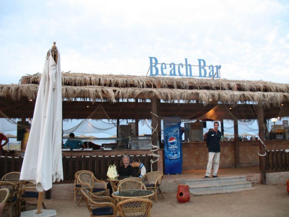 Бар на пляже Hurghada Long Beach Resort
