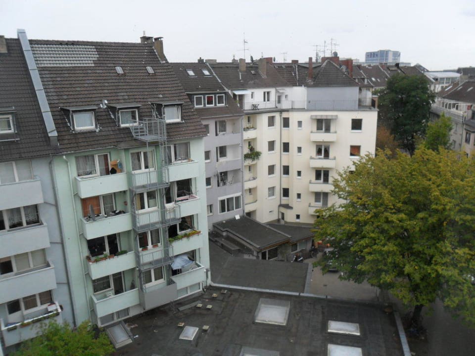 Aussicht aus dem 6. Stock B&B Hotel Düsseldorf-Hbf
