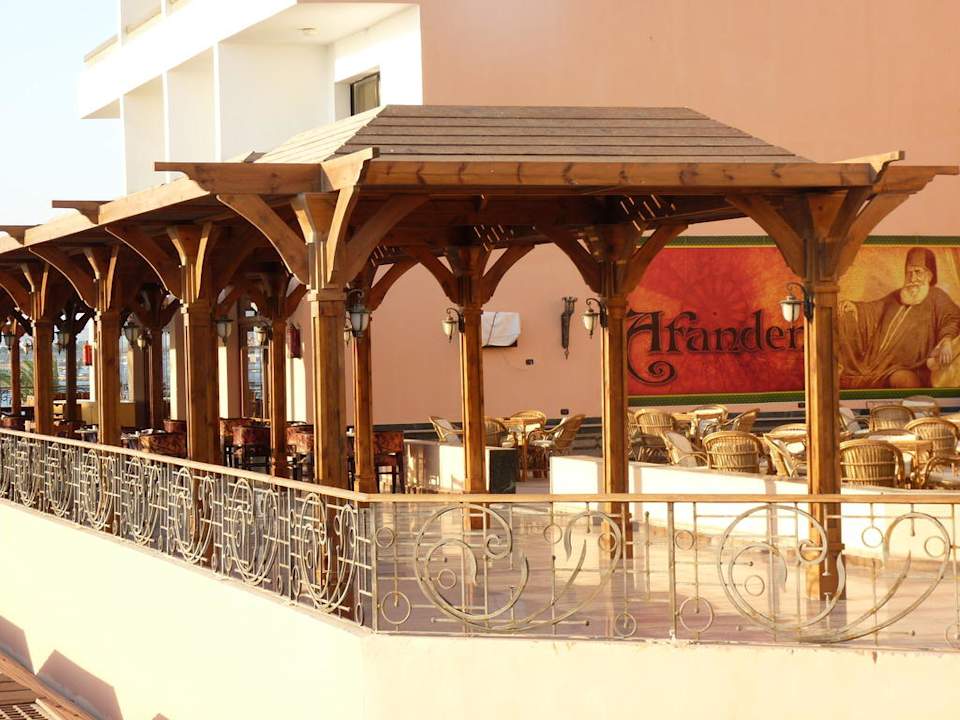 Shisha bar Beach Albatros Resort