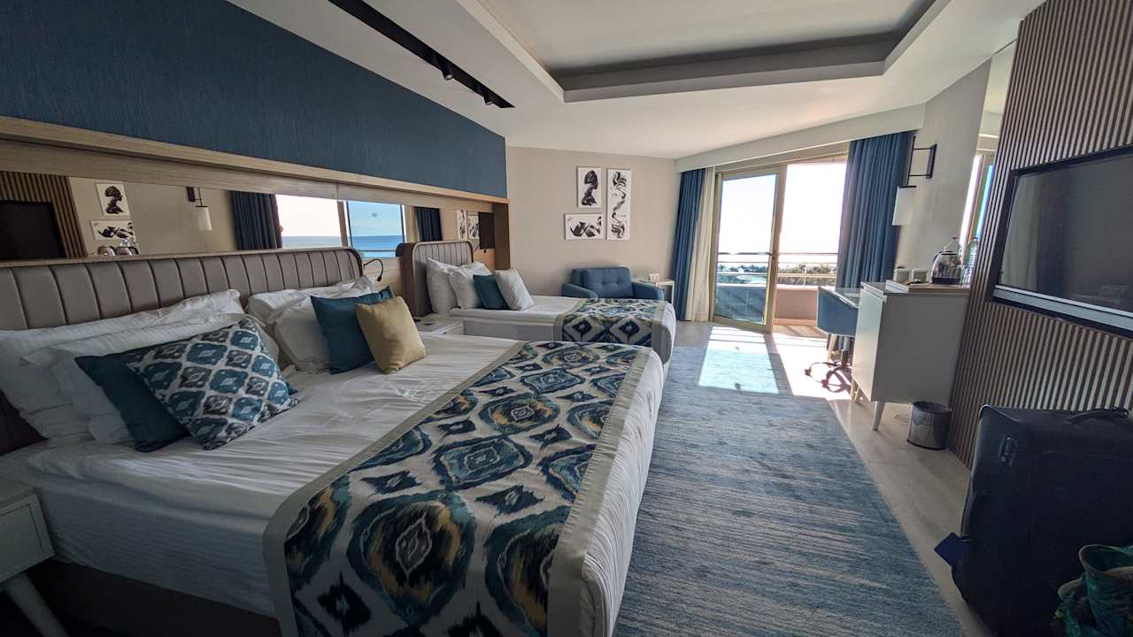 Zimmer Royal Wings Hotel