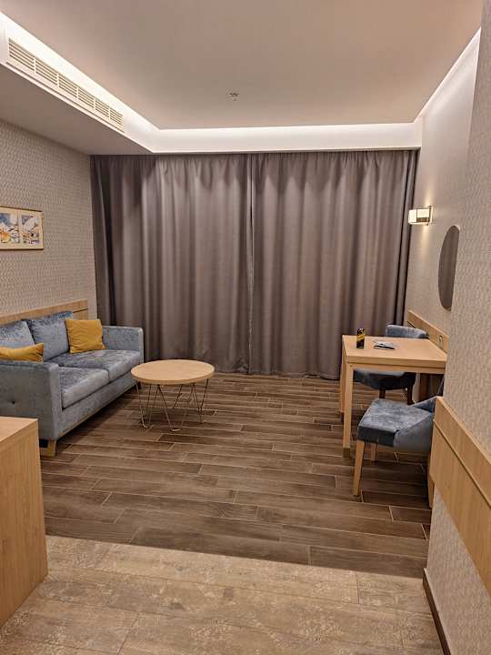 Zimmer Secrets Sunny Beach Resort & Spa