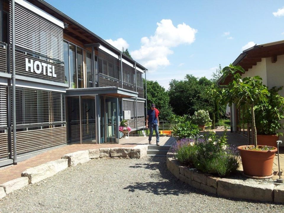 Rezeption und Zimmer Seehörnle Bio Hotel & Gasthaus