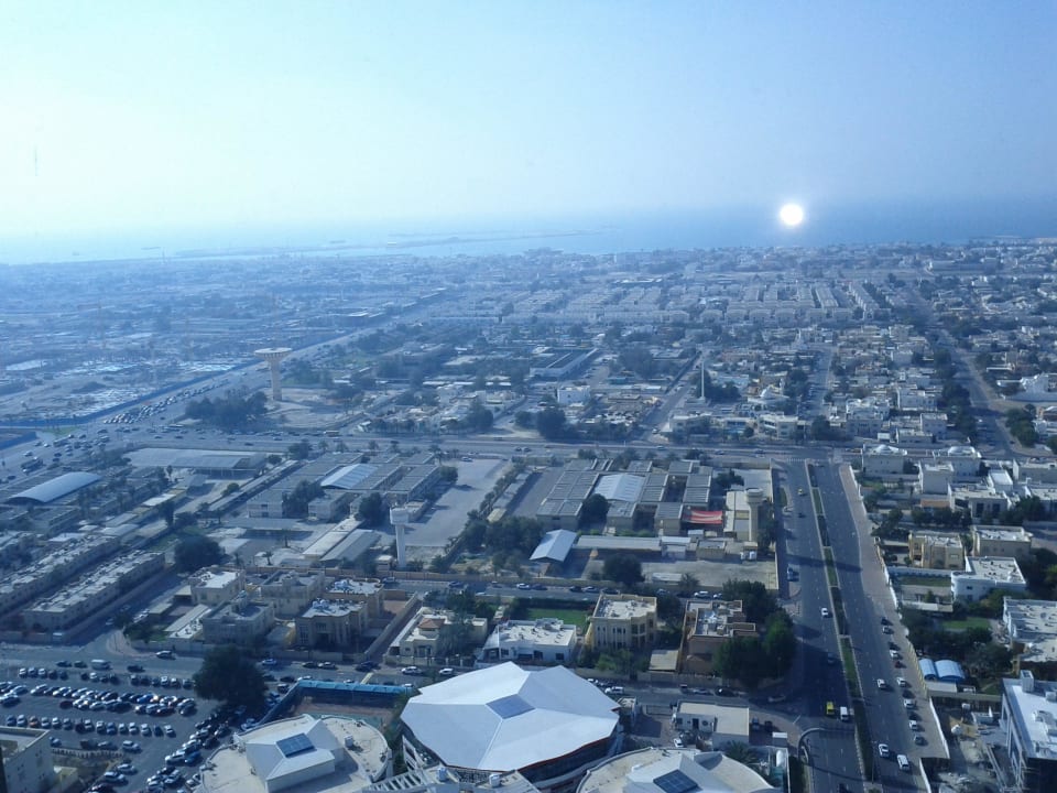 Blick vom Zimmer Richtung Jumeirah Beach Shangri-La Hotel Dubai