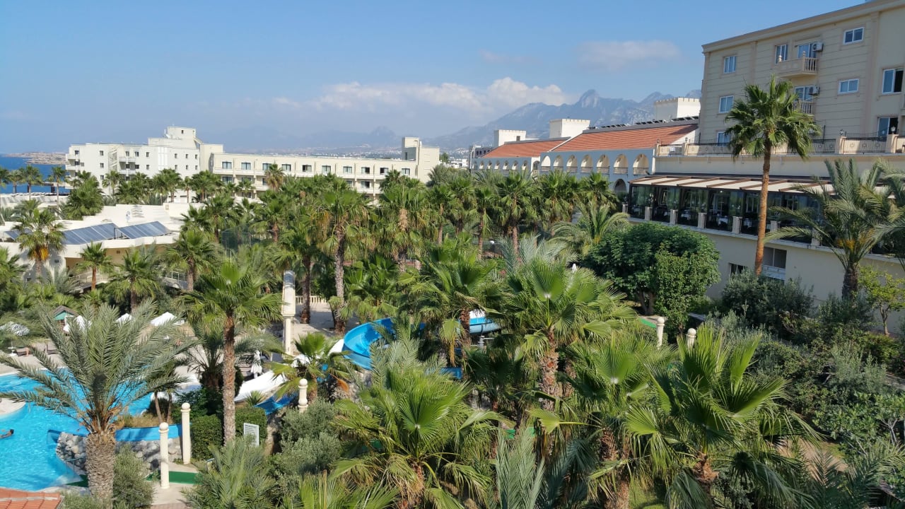 Garden Oscar Resort Hotel