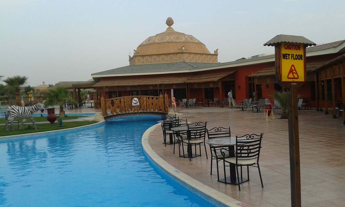 Poolanlage in der Nähe vom Restaurant Pickalbatros Jungle Aqua Park Resort - Neverland Hurghada