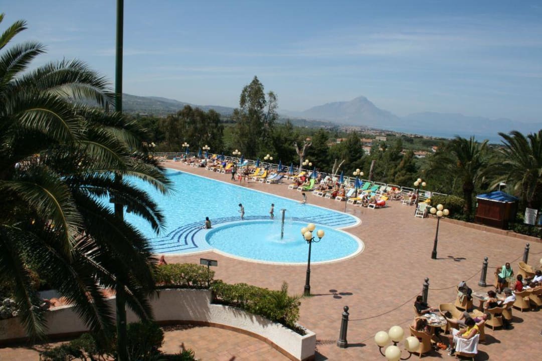 Swimmigpool am Hotel Hotel Costa Verde