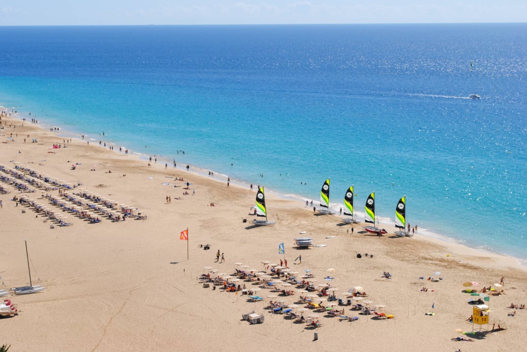 Strand direkt vor dem Hotel Hotel Riu Palace Jandia